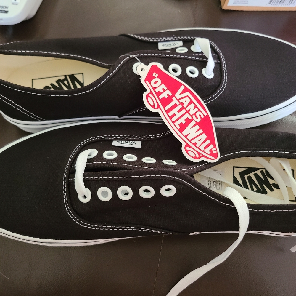 Brand New Authentic men's VANS